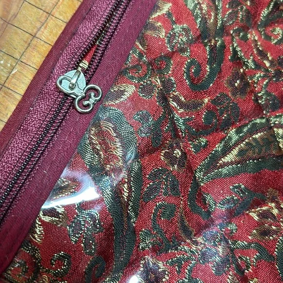 Travel Makeup Cosmetics Jewelry Bag Red Paisley Quilt Large 10”Lx8.25”Wx4”D GUC - Picture 16 of 17